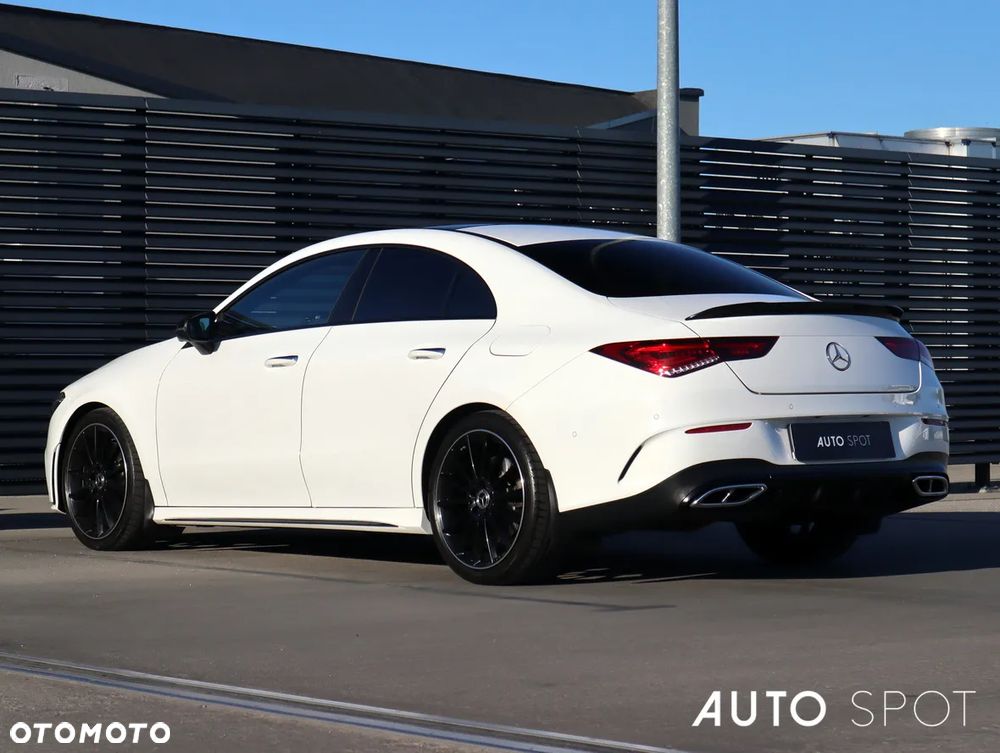 Mercedes-Benz CLA 250 4-Matic AMG Line 7G-DCT - 4
