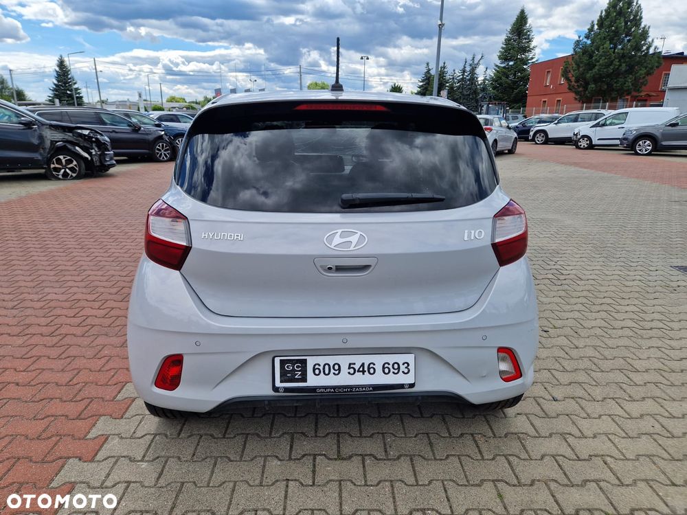 Hyundai i10 1.2 Smart AMT - 9