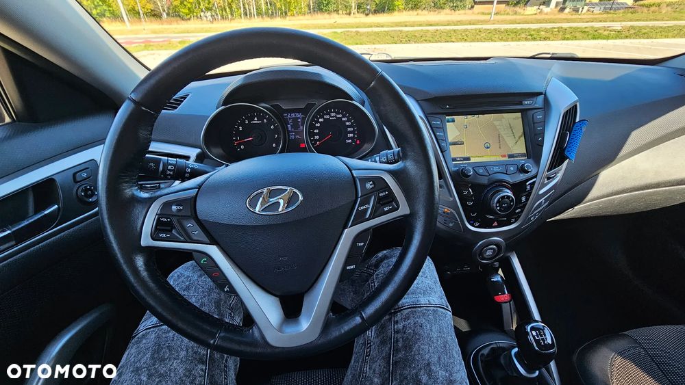 Hyundai Veloster 1.6 blue Premium - 12