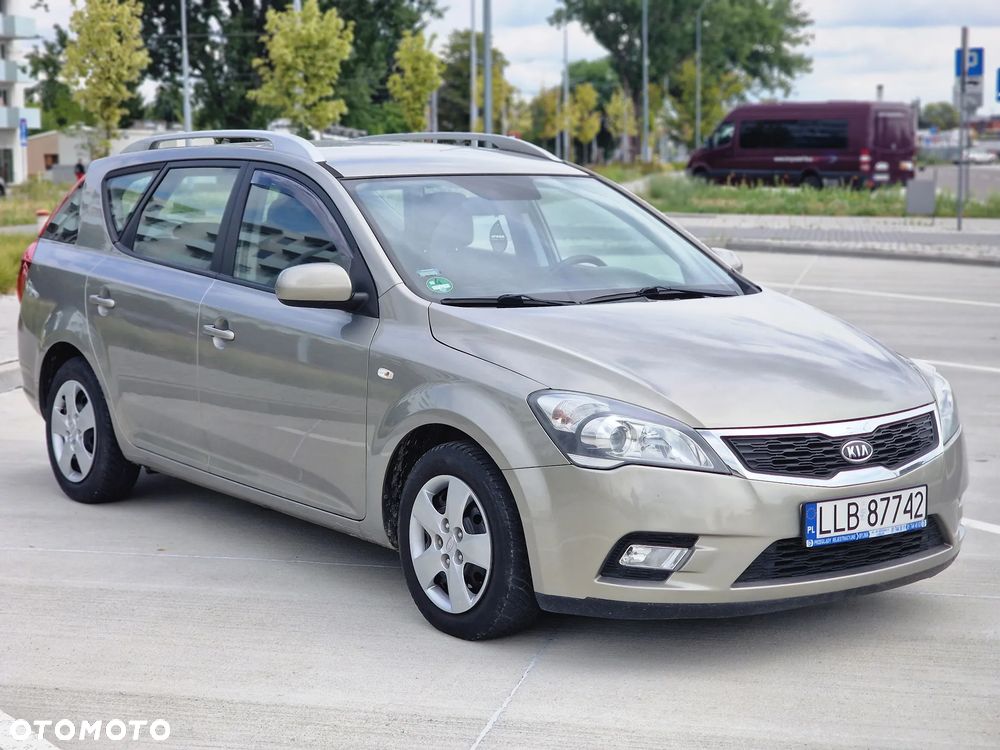 Kia Ceed 1.4 Comfort + - 2