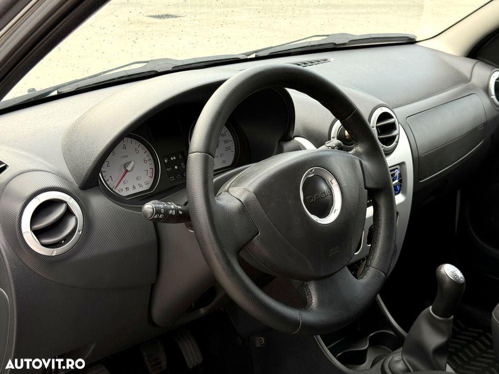 Dacia Logan 1.5 dCi Laureate - 34