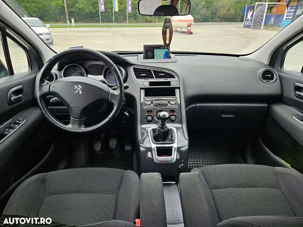 Peugeot 5008 BlueHDI 150 Active - 6
