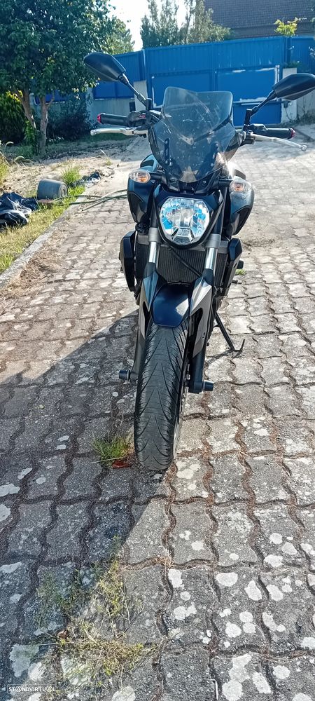 Yamaha MT-07 - 5