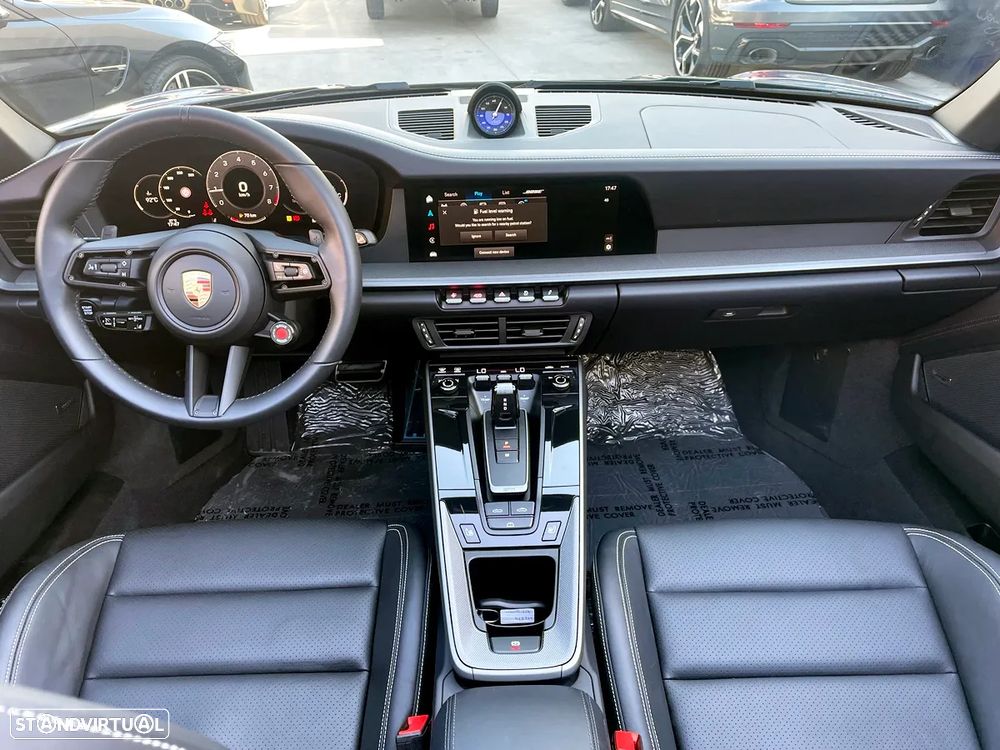 Porsche 911 (992) Carrera Cabriolet PDK - 12