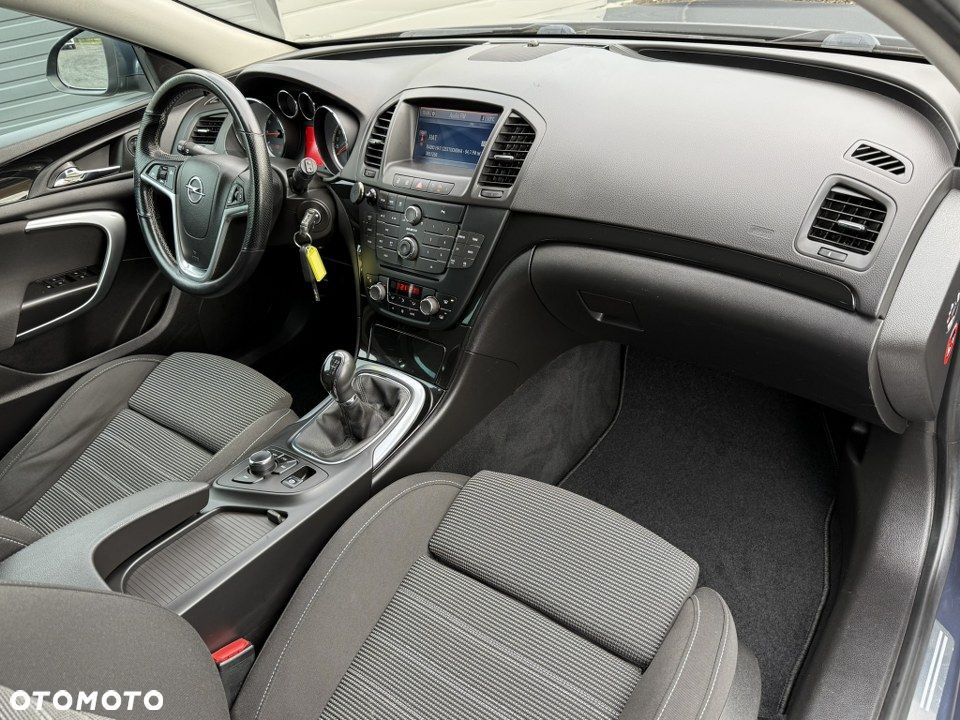 Opel Insignia 2.0 Turbo Cosmo - 27