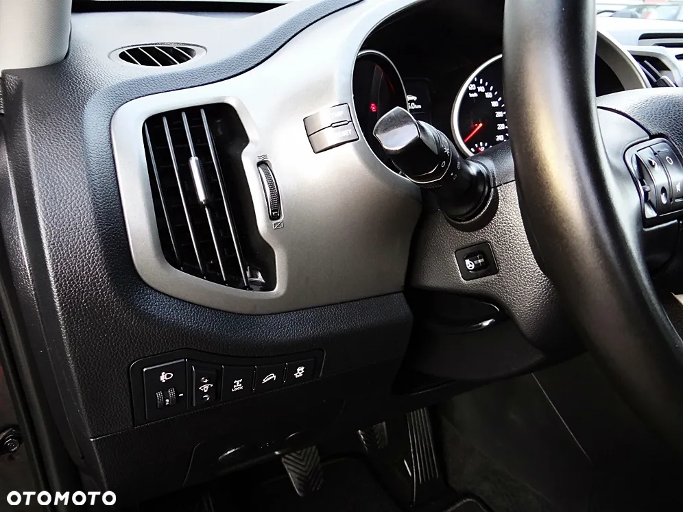 Kia Sportage 2.0 CRDI 184 AWD Platinum Edition - 28
