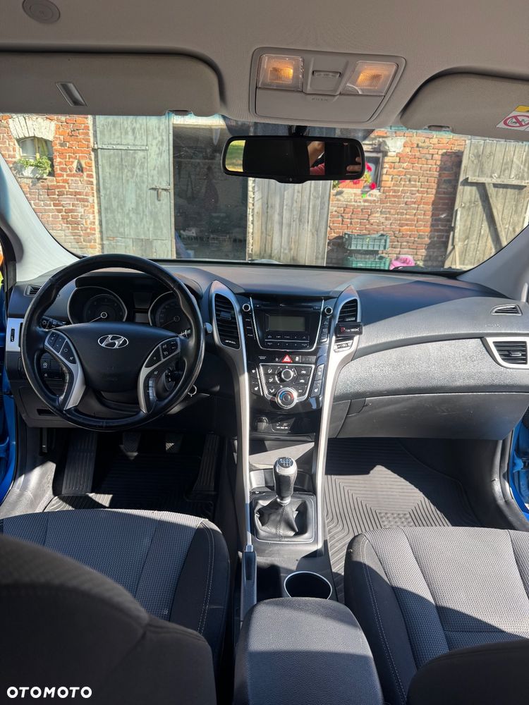 Hyundai i30 1.6 CRDi BlueDrive Comfort - 16