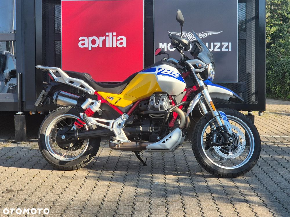 Moto Guzzi V85