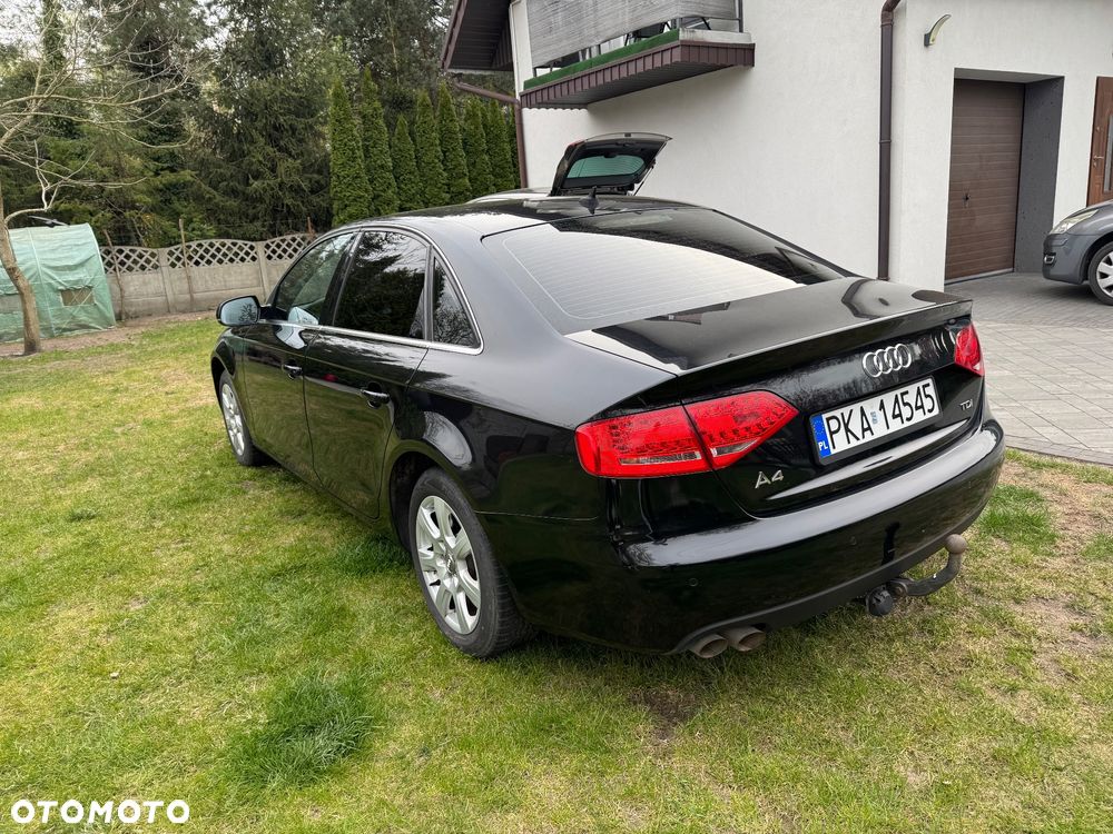Audi A4 Limousine 2.0 TDI DPF Ambition - 4