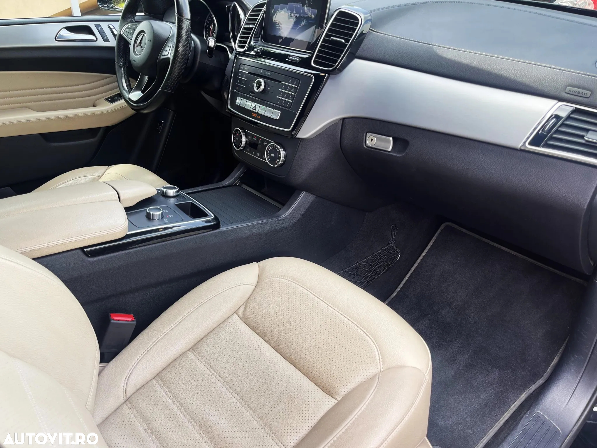 Mercedes-Benz GLE 350 d 4MATIC - 8