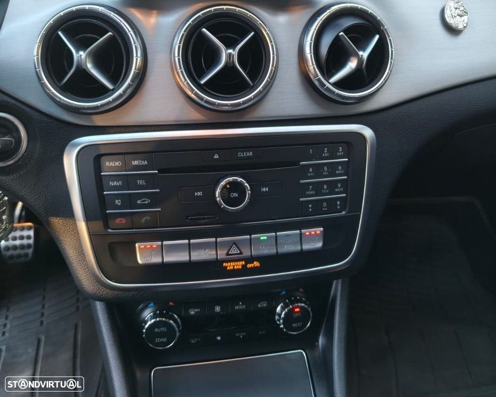 Mercedes-Benz CLA 180 - 13