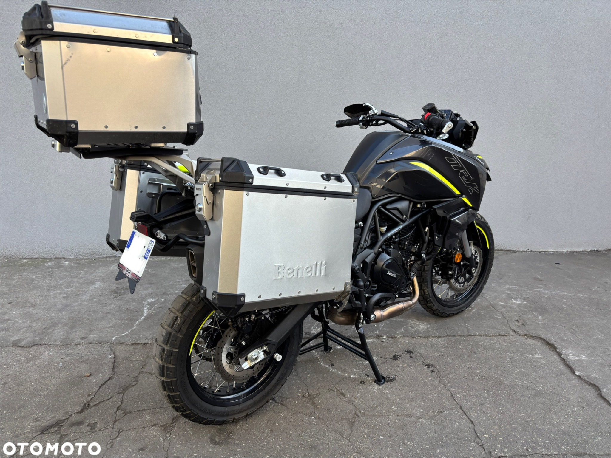 Benelli TRK 702X - 4