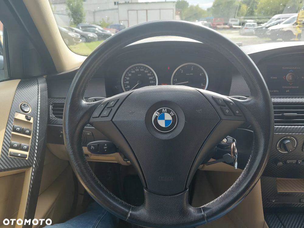 BMW Seria 5 - 30