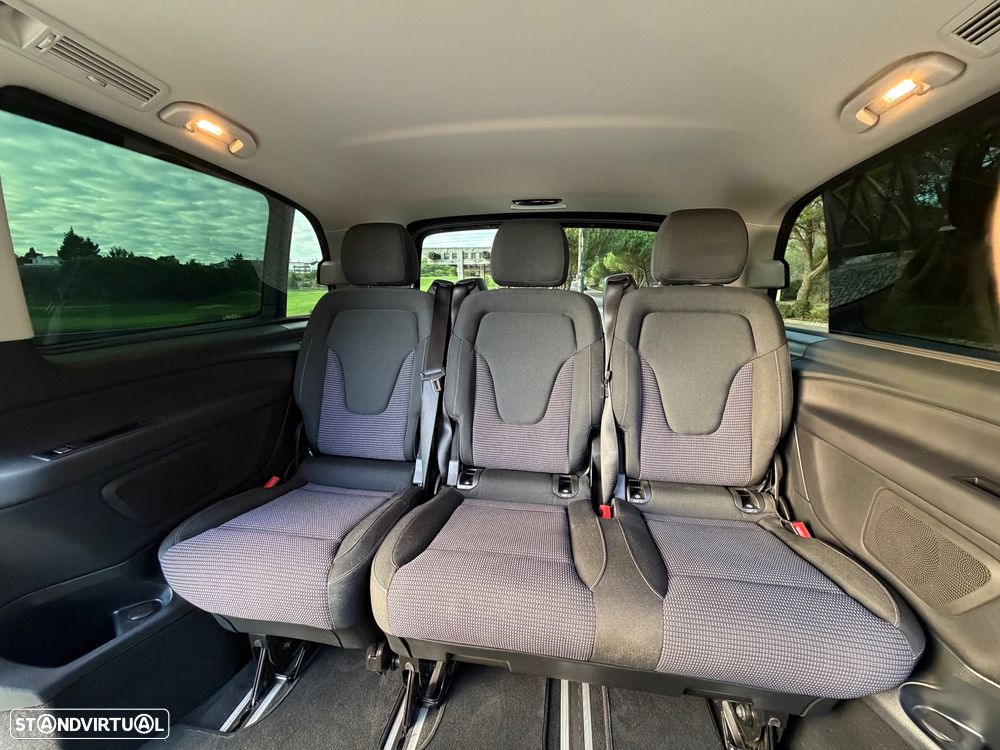 Mercedes-Benz V 220 d Extra-Longa 9G-TRONIC - 36
