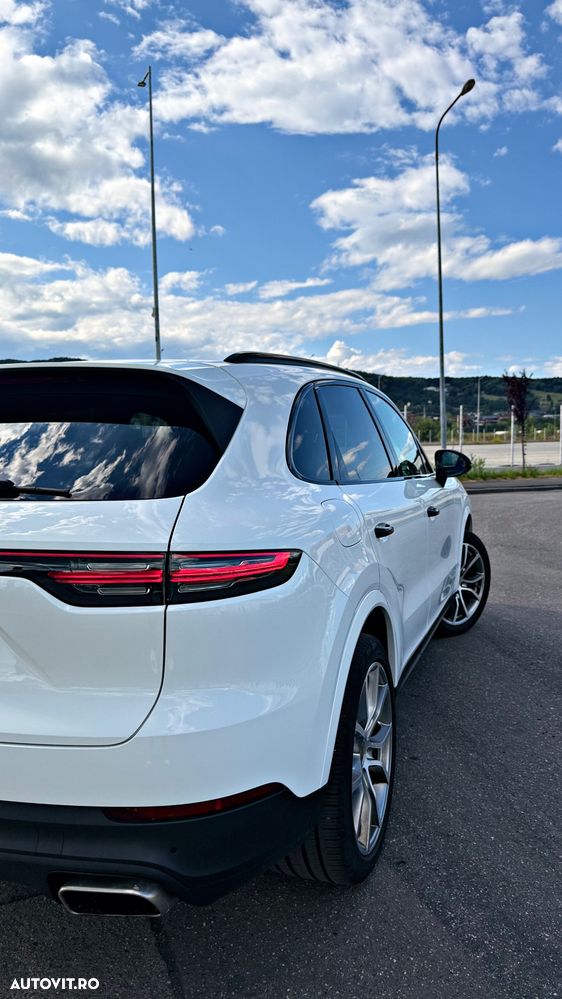 Porsche Cayenne Tiptronic S - 11