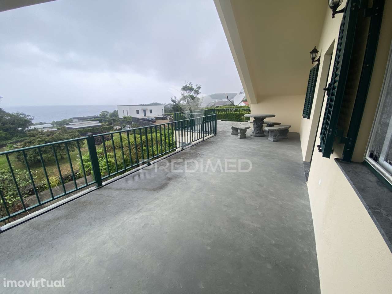 Moradia T3 de Dois Pisos com Jardim Paisagístico Urzelina, Ilha de... - Grande imagem: 5/37