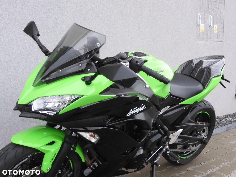 Kawasaki Ninja - 22