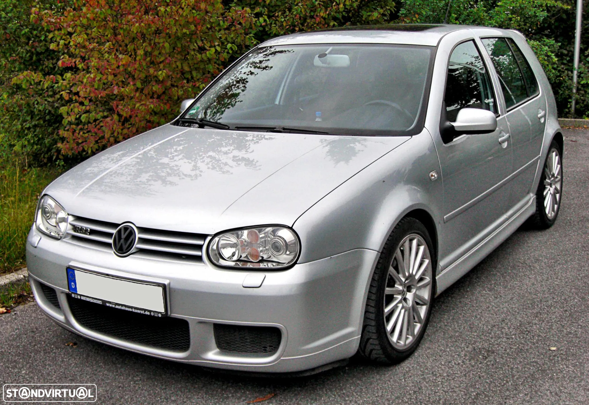 Kit completo para VW Golf 4 / IV 98-03 R32 look em plástico ABS e fibra (para-choques frontal + traseiro + embaladeiras + aileron) - 2