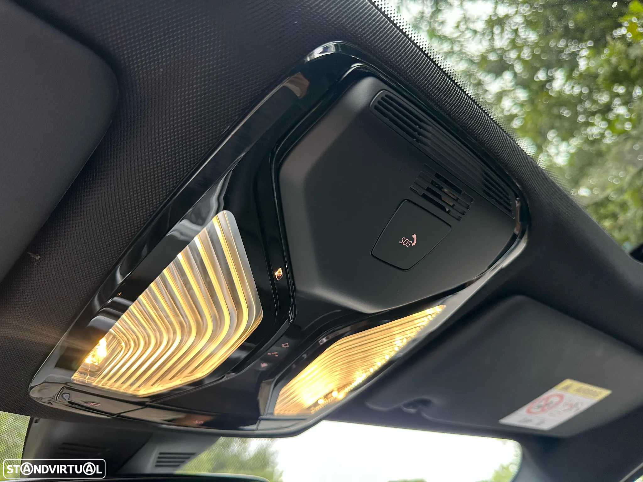 BMW 330 e Touring Pack Desportivo M Auto - 33