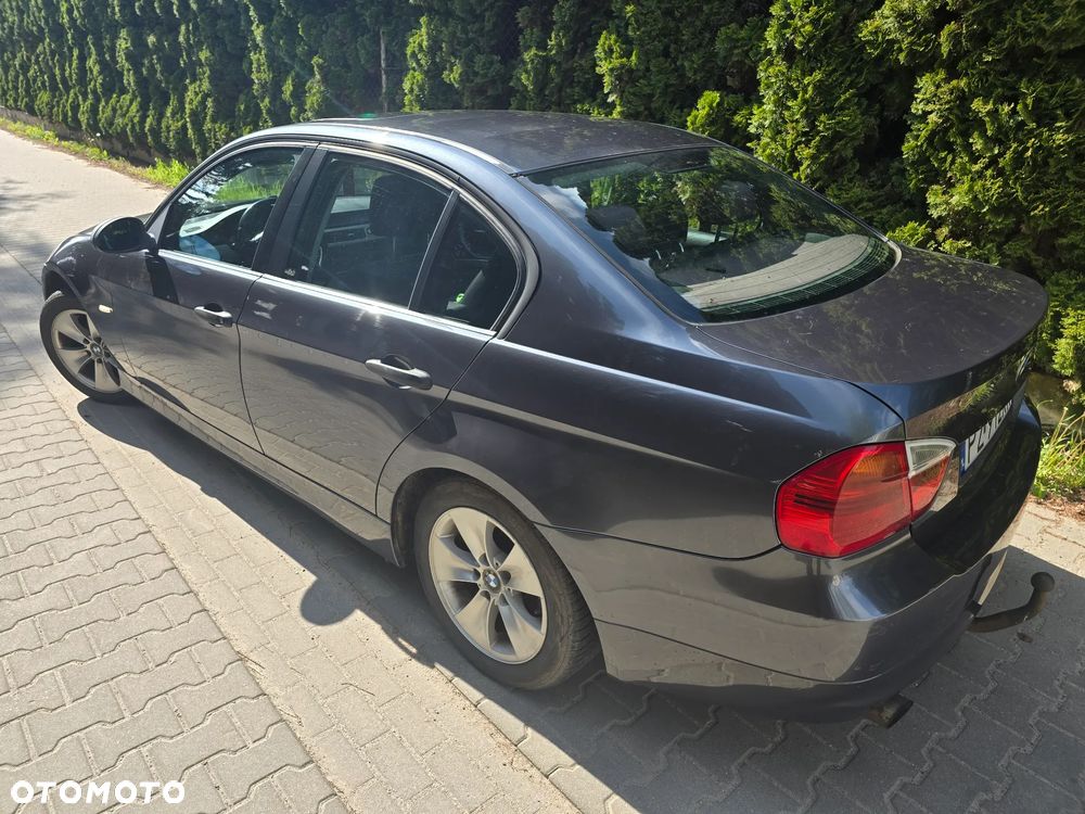 BMW Seria 3 - 1