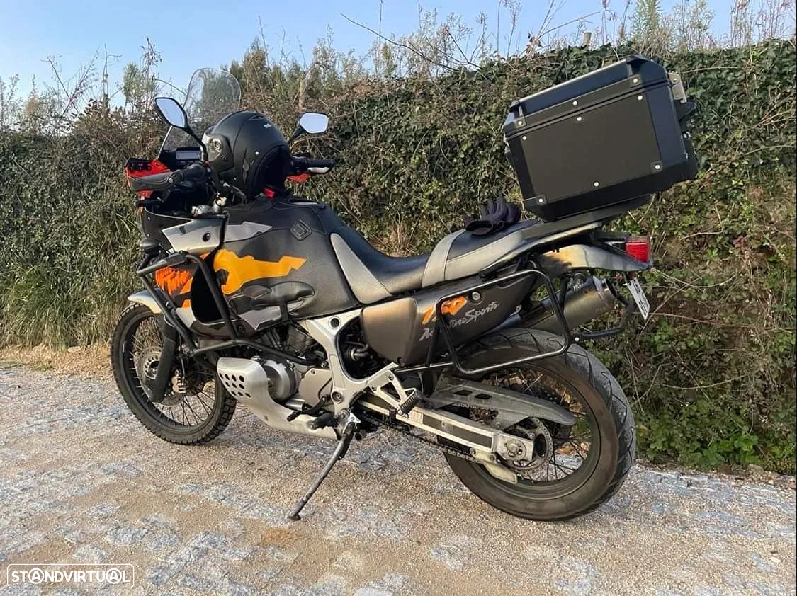 Honda Africa Twin - 4