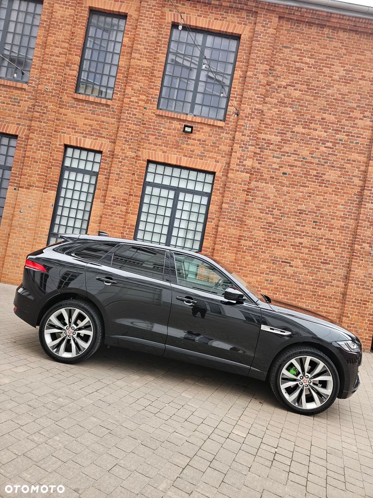 Jaguar F-Pace 3.0 V6 AWD First Edition - 2