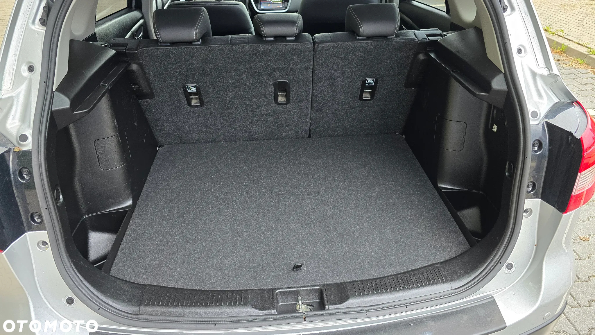Suzuki SX4 S-Cross 1.4 T Premium 4WD - 29