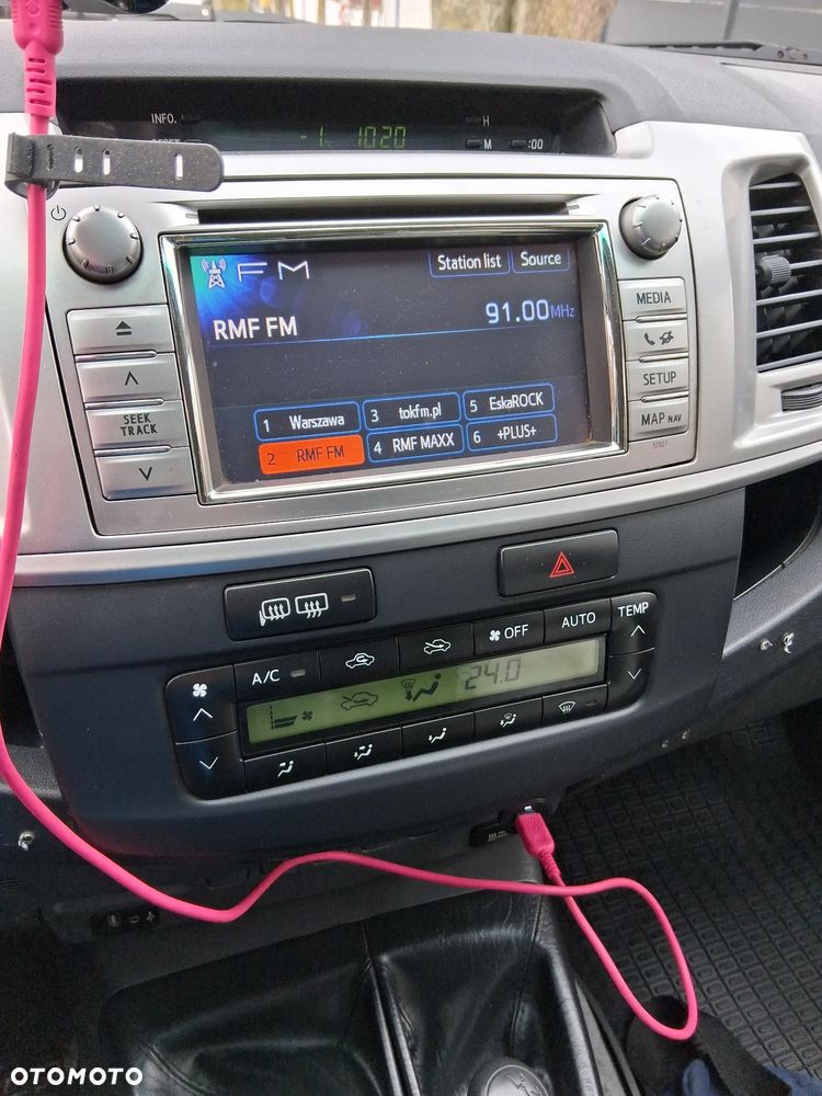 Toyota Hilux 3.0 D-4D SR5 - 12