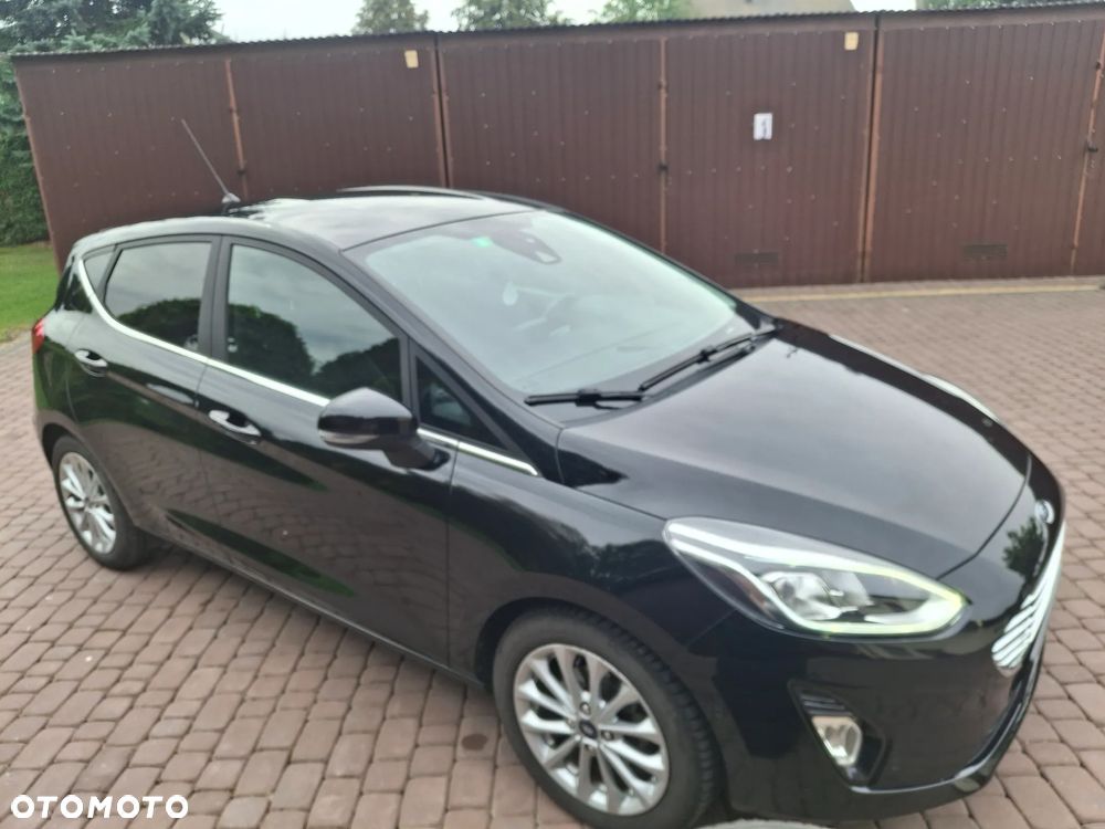 Ford Fiesta 1.0 EcoBoost S&S TITANIUM - 10