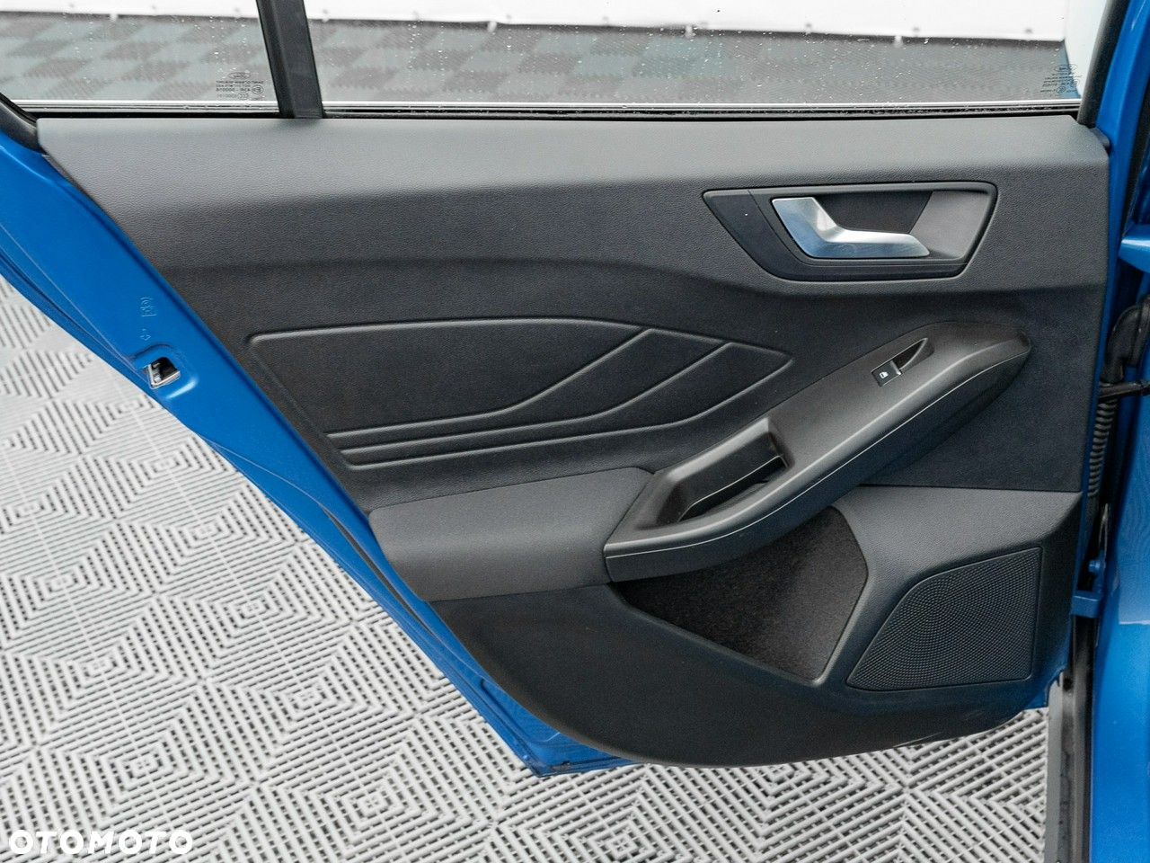 Ford Focus 1.0 EcoBoost Titanium - 26