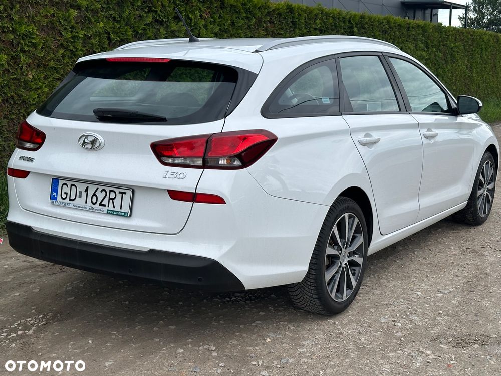 Hyundai i30 1.4 Classic + - 12