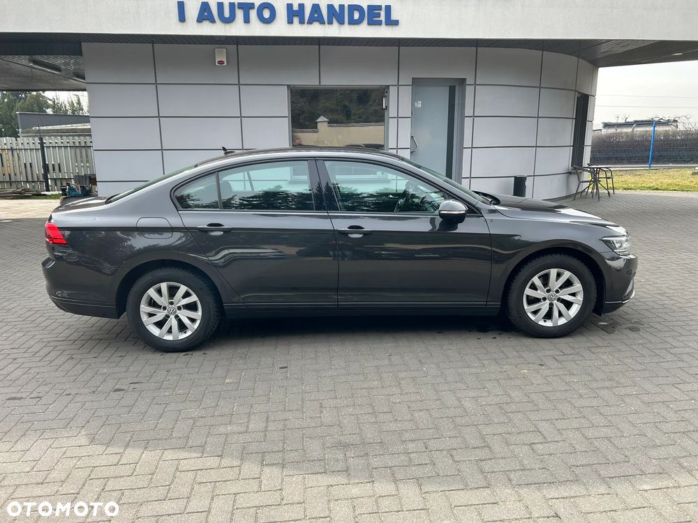 Volkswagen Passat 1.5 TSI EVO Comfortline - 12