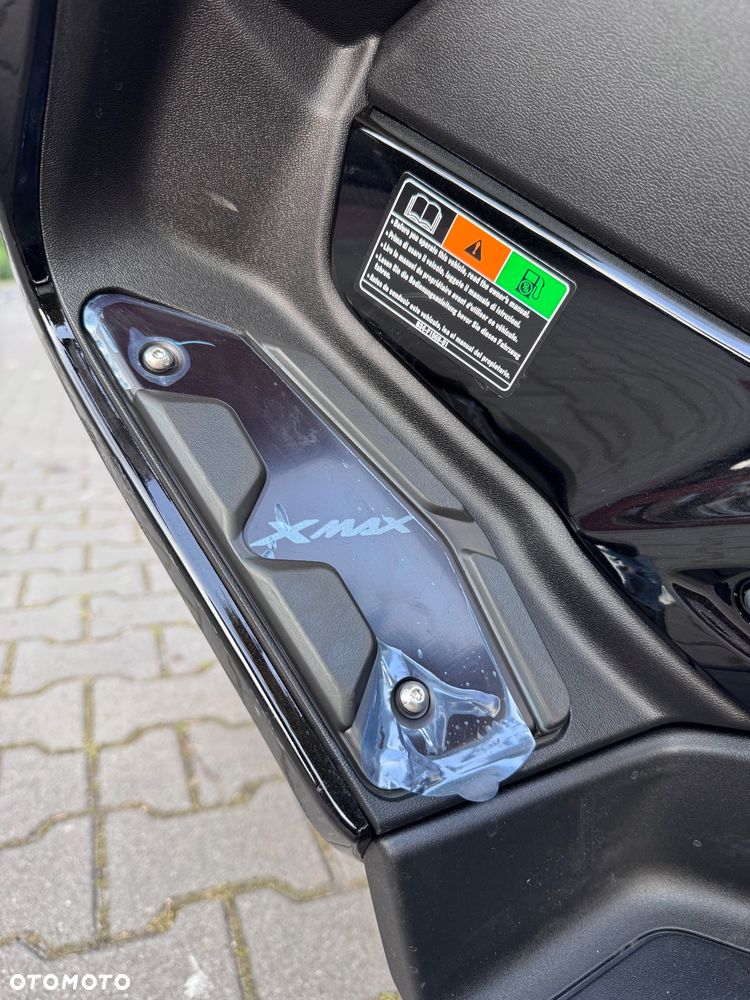 Yamaha X-max - 14