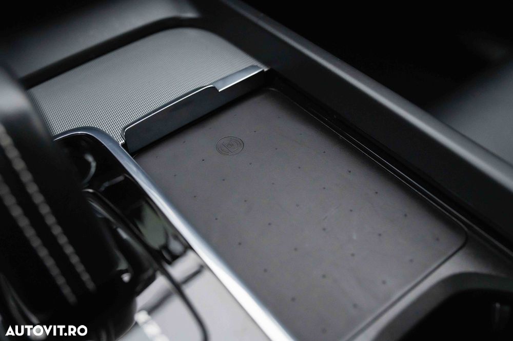 Volvo XC 60 Recharge T6 Twin Engine eAWD R-Design Expression - 30