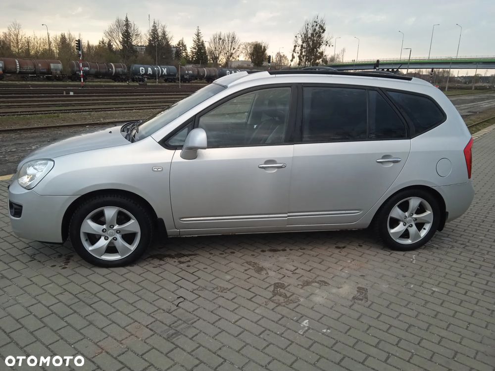 Kia Carens 2.0 CRDi Freedom 7os - 3