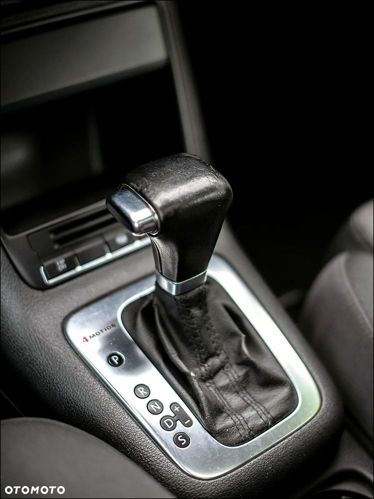 Volkswagen Tiguan - 27
