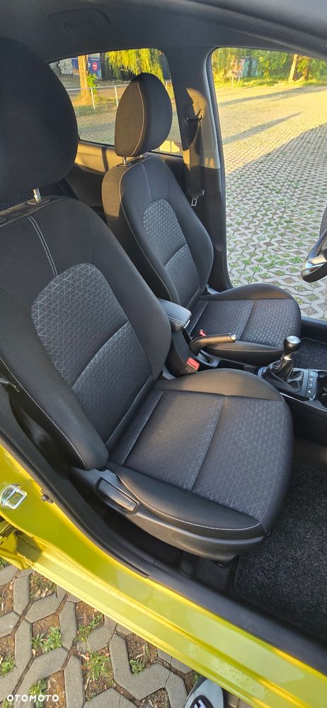 Kia Picanto 1.2 L - 12