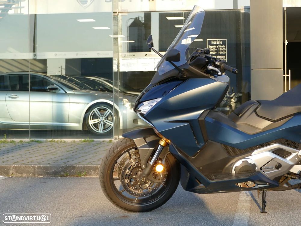 Honda Forza - 13