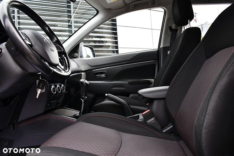Mitsubishi ASX 1.6 ClearTec 2WD Diamant Edition+ - 10