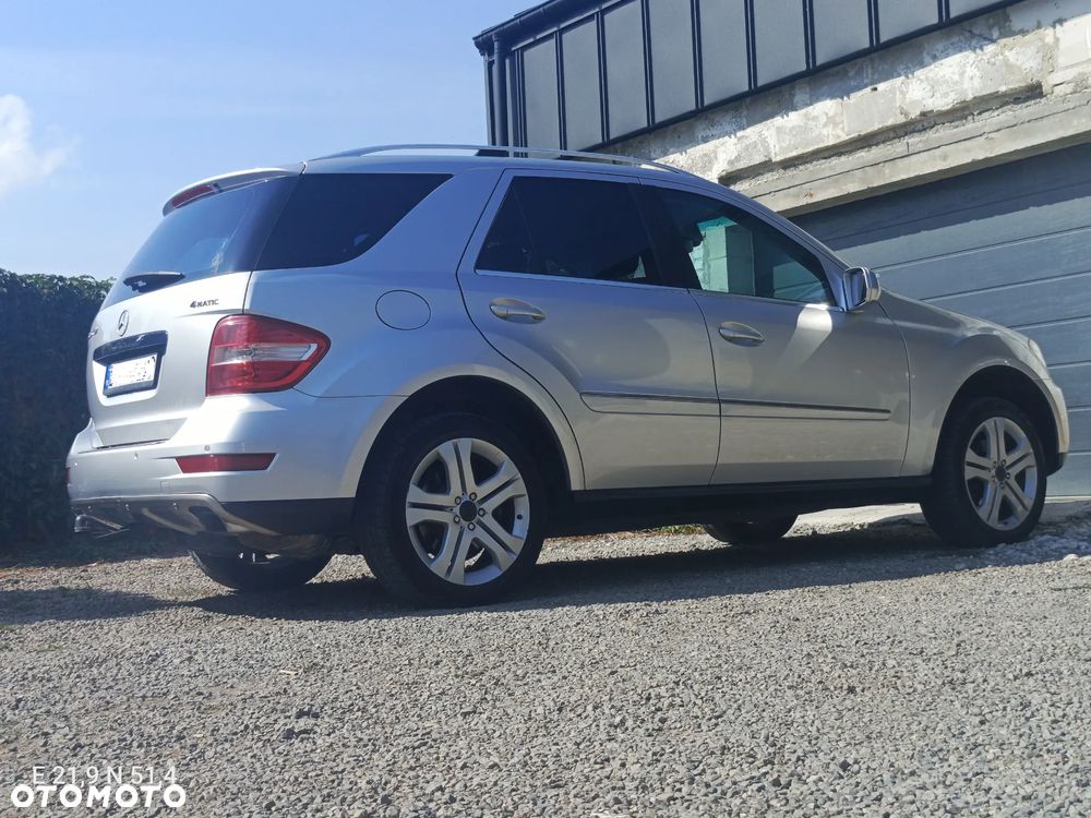 Mercedes-Benz ML 350 CDI 4Matic 7G-TRONIC DPF Grand Edition - 34