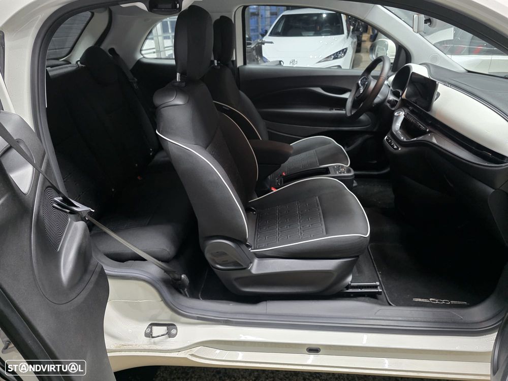 Fiat 500e 3 + 1 23.65 kWh - 21