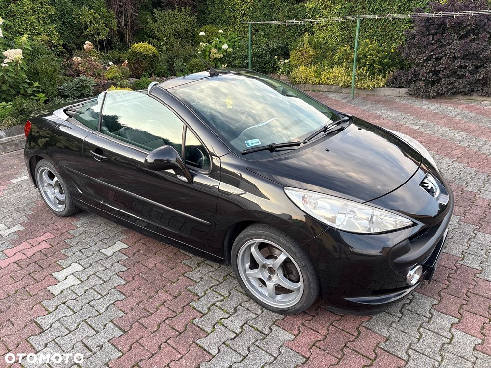 Peugeot 207 CC - 8
