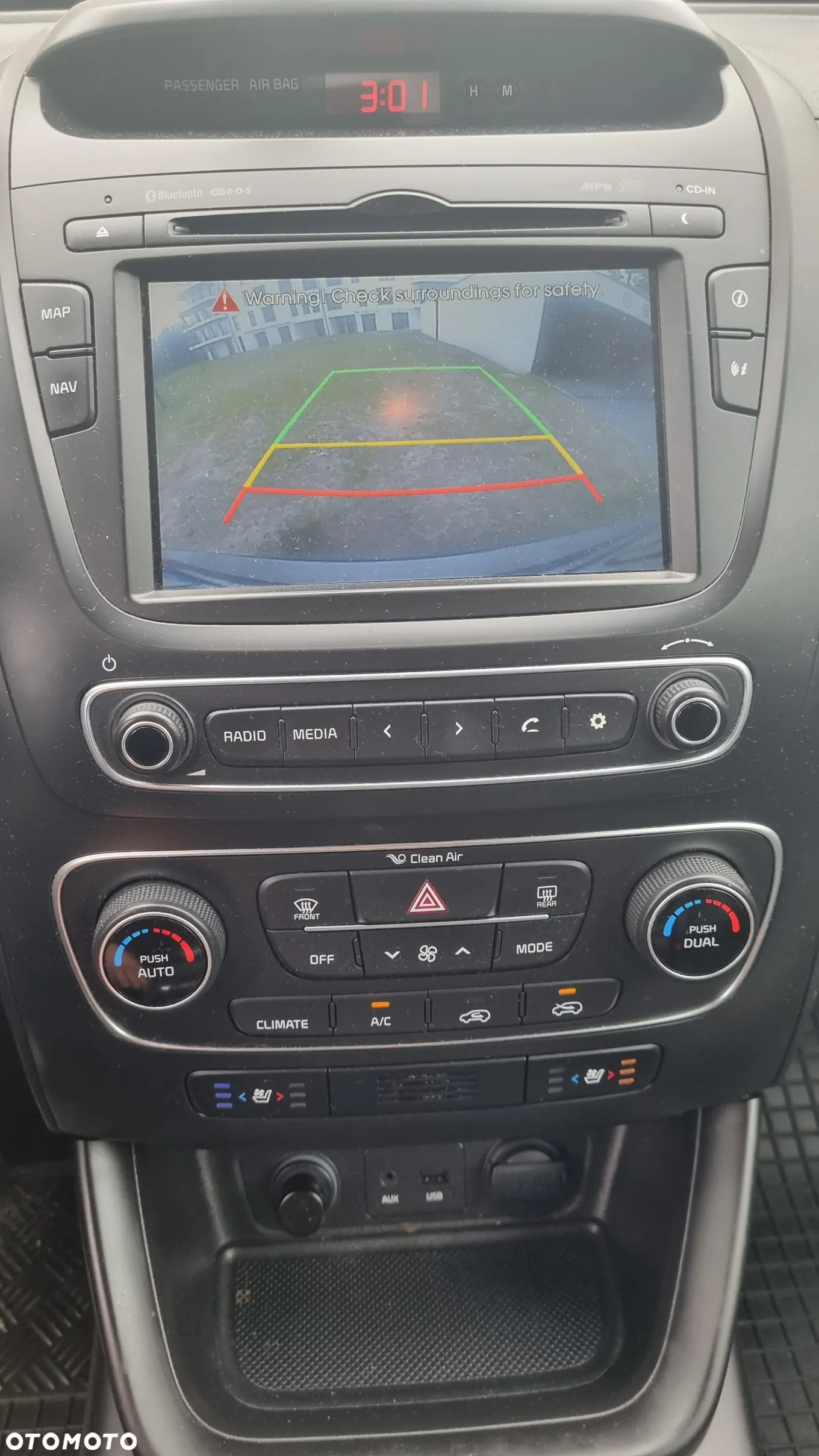 Kia Sorento 2.2 CRDI M - 9