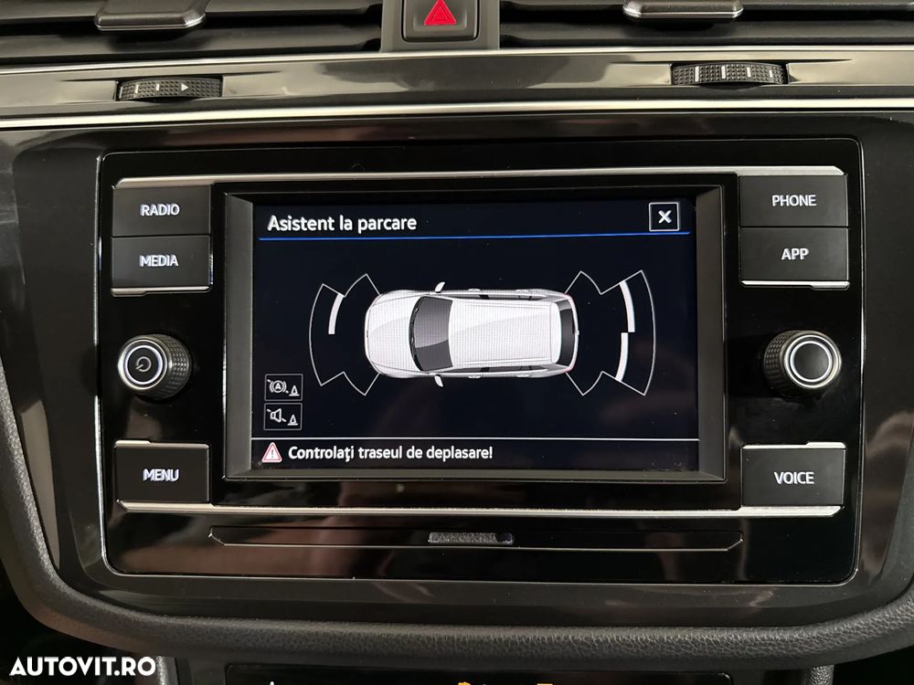 Volkswagen Tiguan - 20