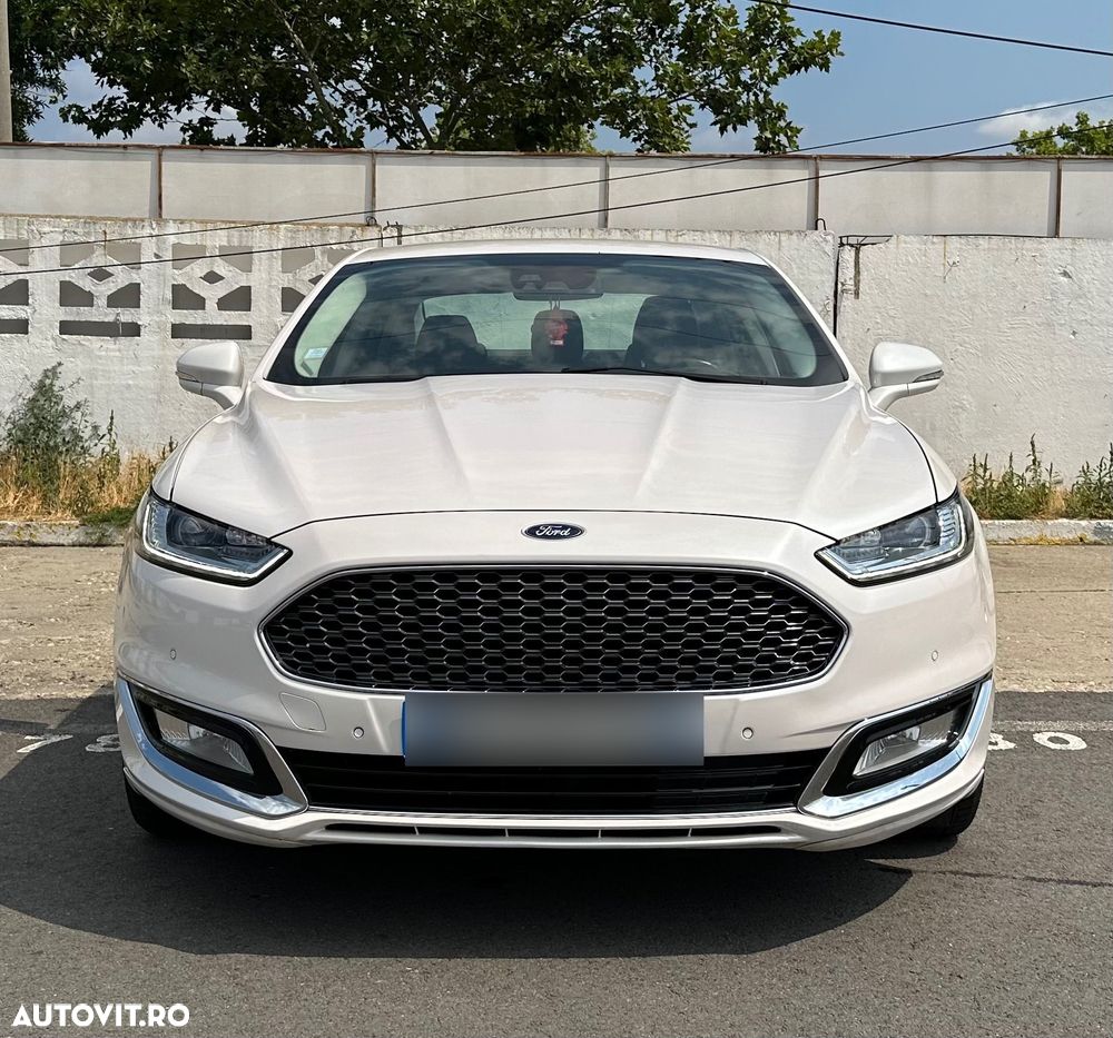 Ford Mondeo Vignale 2.0 Hybrid - 13