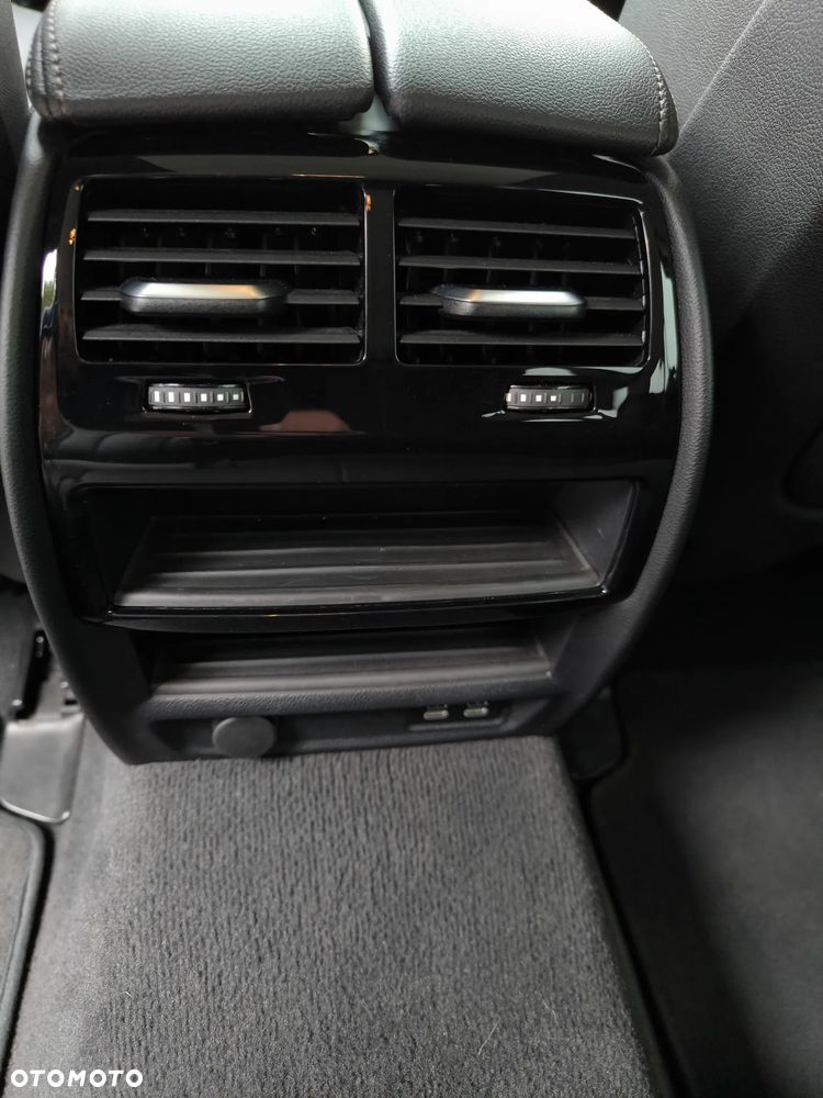 BMW Seria 5 - 28