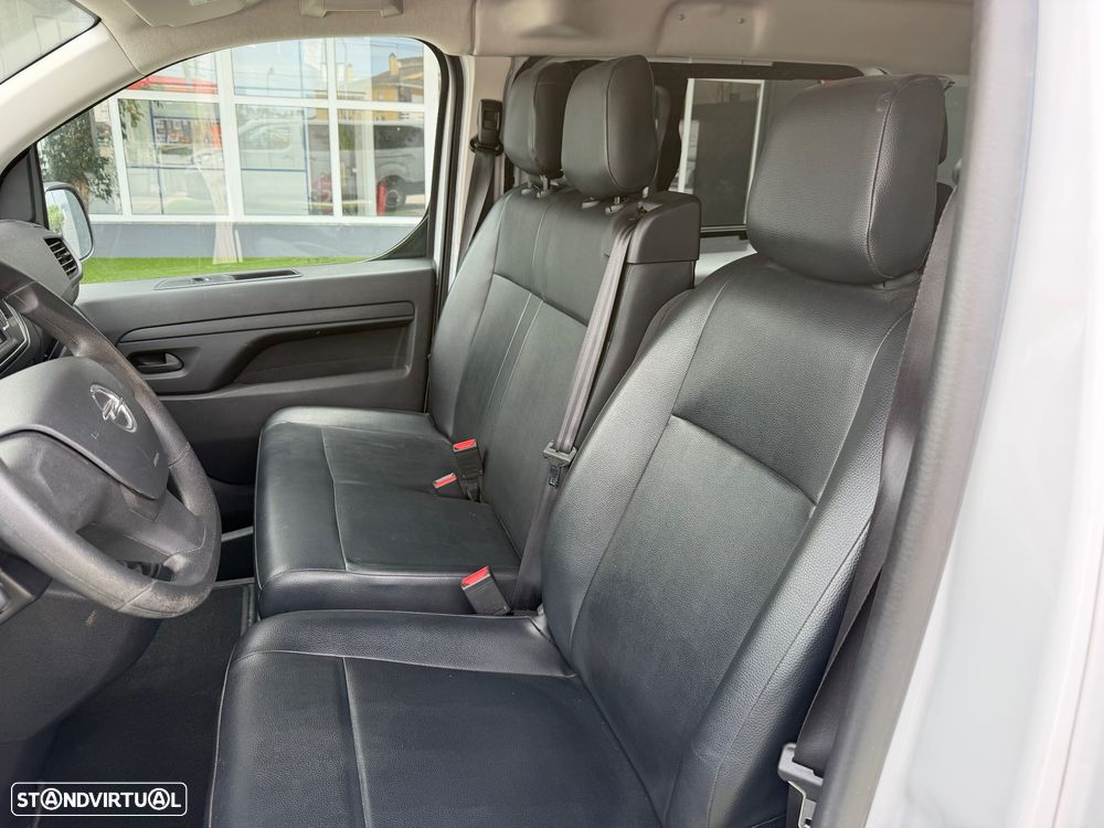 Opel Vivaro 1.5 CDTi L3H1 Essentia Inc - 13