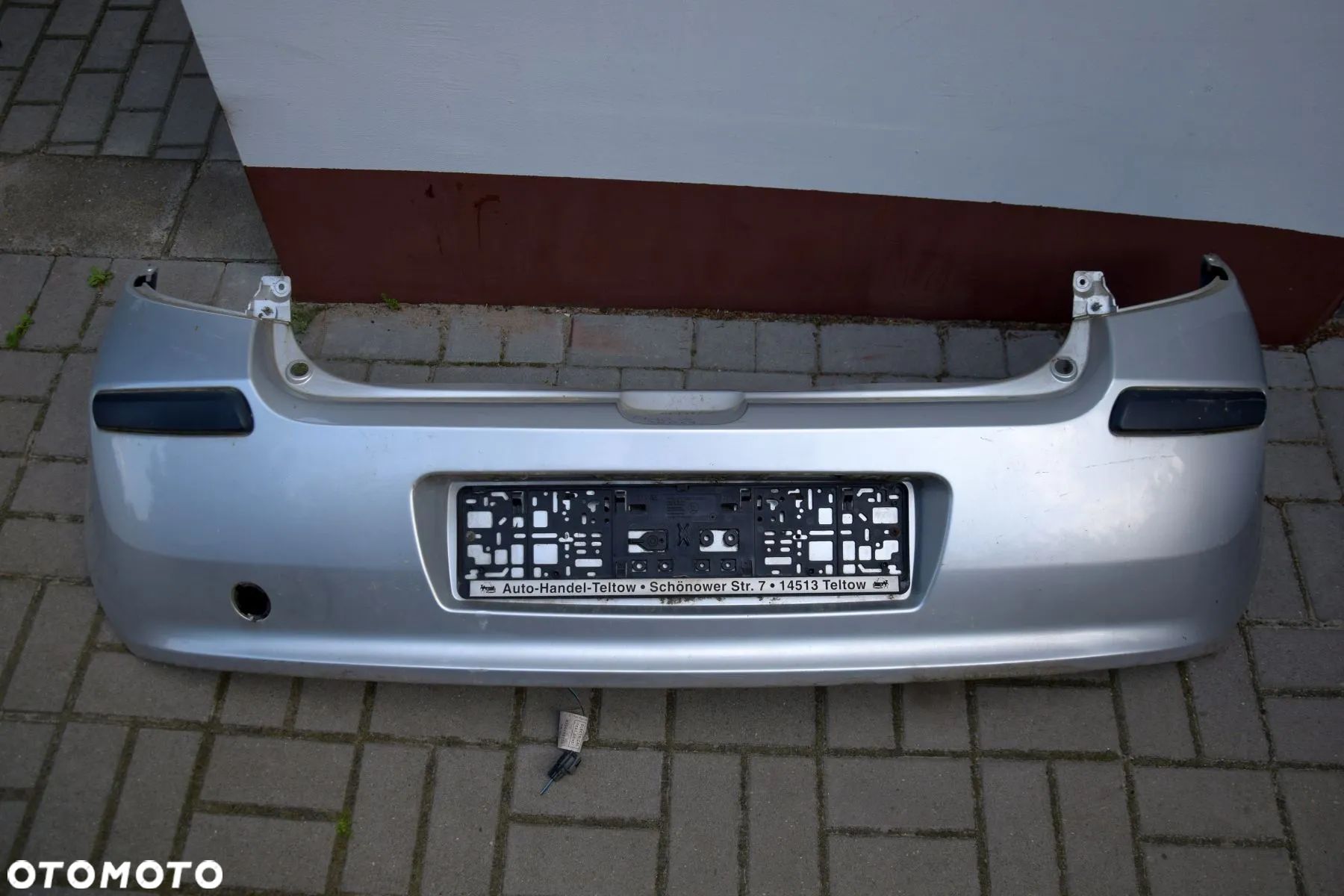 Renault Clio III 3 Zderzak tył tylny 3D srebrny TED69 ładny - 1