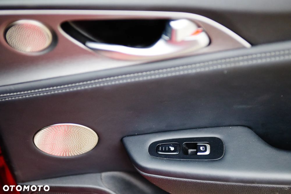 Kia Stinger 2.2 CRDI GT Line - 27