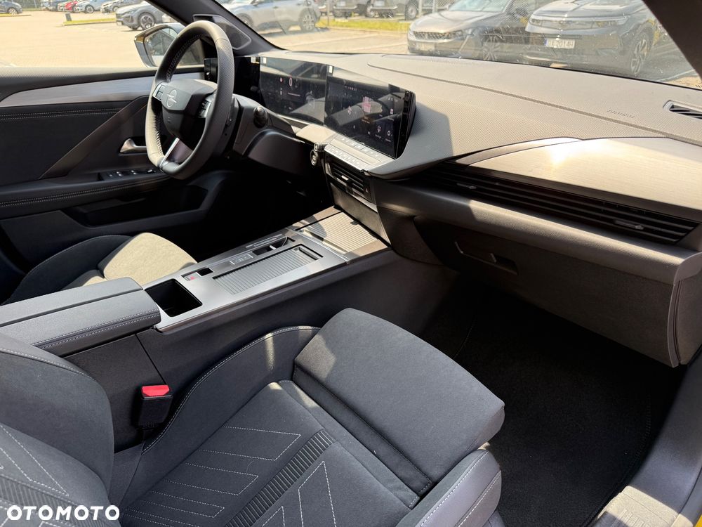 Opel Astra 1.2 T mHEV GS eDTC - 19